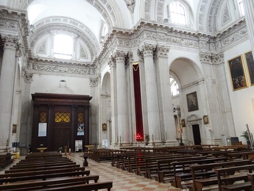 Autour des cathédrales de Brescia en Italie (photos)