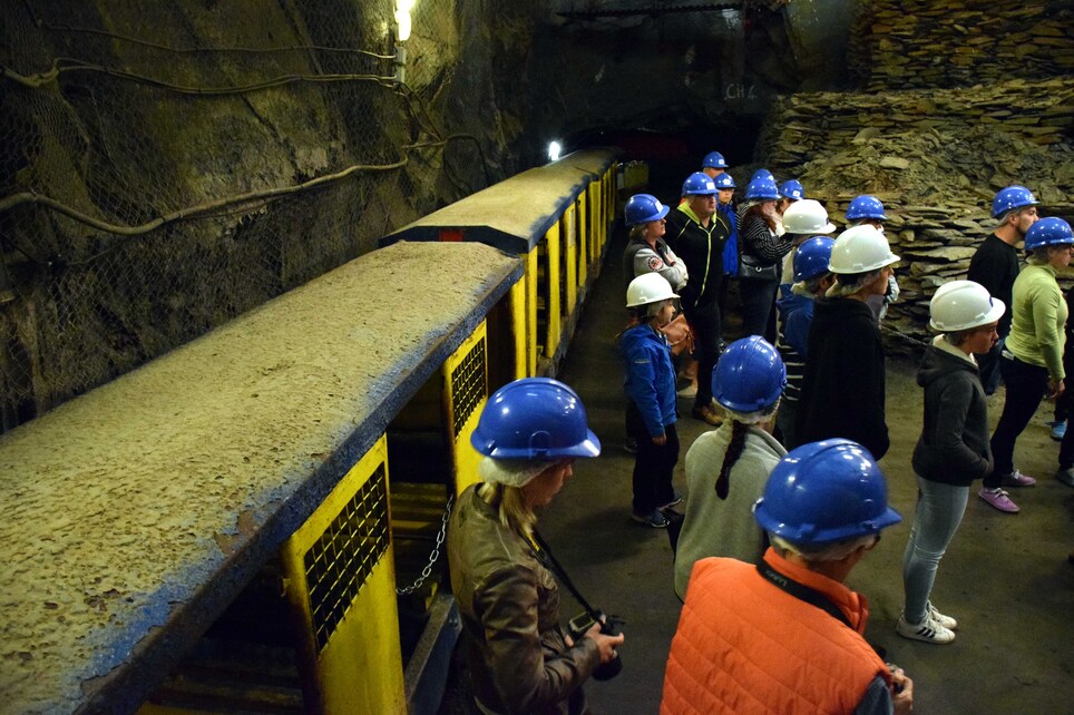 J8 - Noyant-la-Gravoyère - Dans la mine bleue à -126m