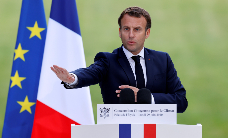 Lundi 29 juin, Emmanuel Macron a promis aux membres de la Convention climat de transmettre "au Gouvernement, (...) au Parlement, ou directement au peuple français" "la totalité de [leurs] propositions à l’exception de trois d’entre elles".