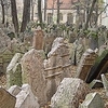 220px-Prague_-_Old_Jewish_Cemetery_Nov2004-2.jpg