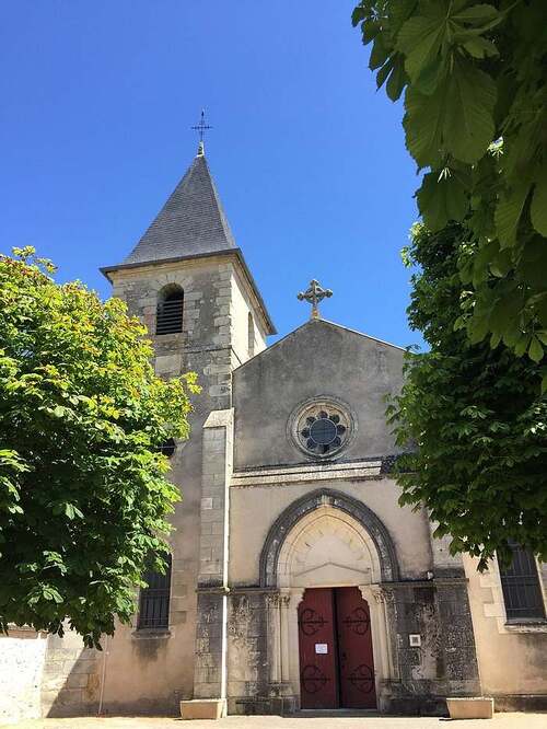 Château et Eglise de Billy (Allier)