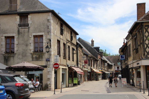 Aubigny-sur-Nère (Cher)