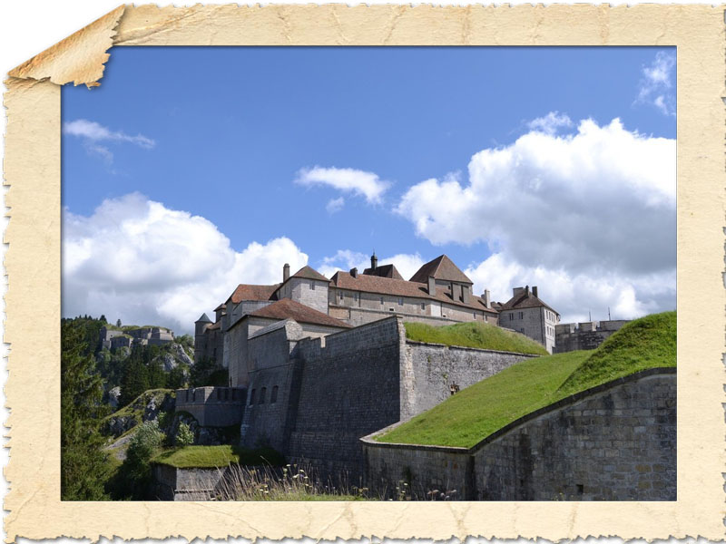 25300 la Cluse et Mijoux château de Joux