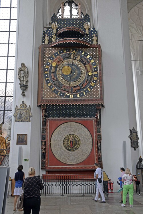 J34 - PL - Gdansk - Basilique Notre-Dame - L'horloge astronomique