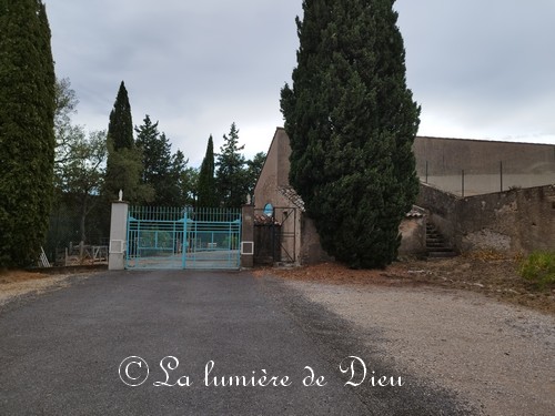 Roquebrune-sur-Argens, la chapelle Notre-Dame de Pitié