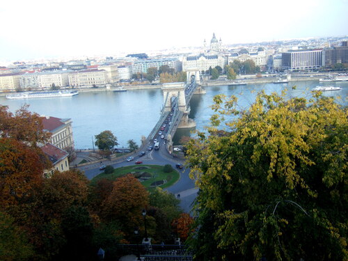 Bonjour de Budapest...