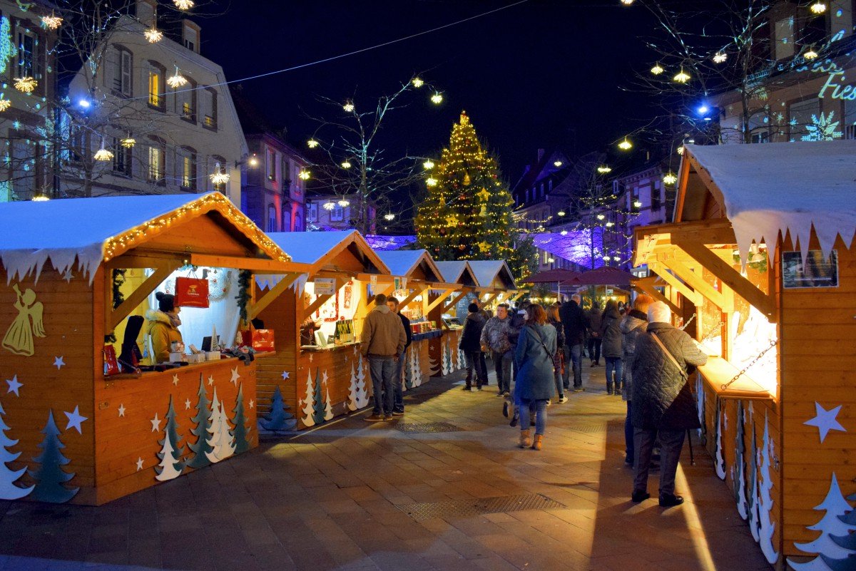 Découvrir le marché de Noël de Haguenau - Mon Grand Est