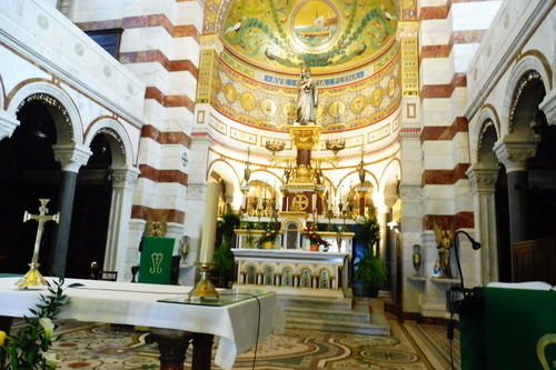 Marseille: Notre-Dame de la Garde.