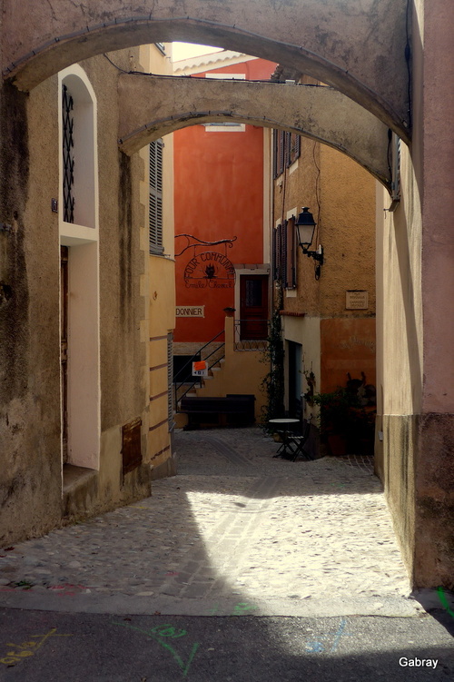 Biot : la cité Provençale ...