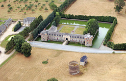 LES REMPARTS DE DAMPIERRE (Calvados)