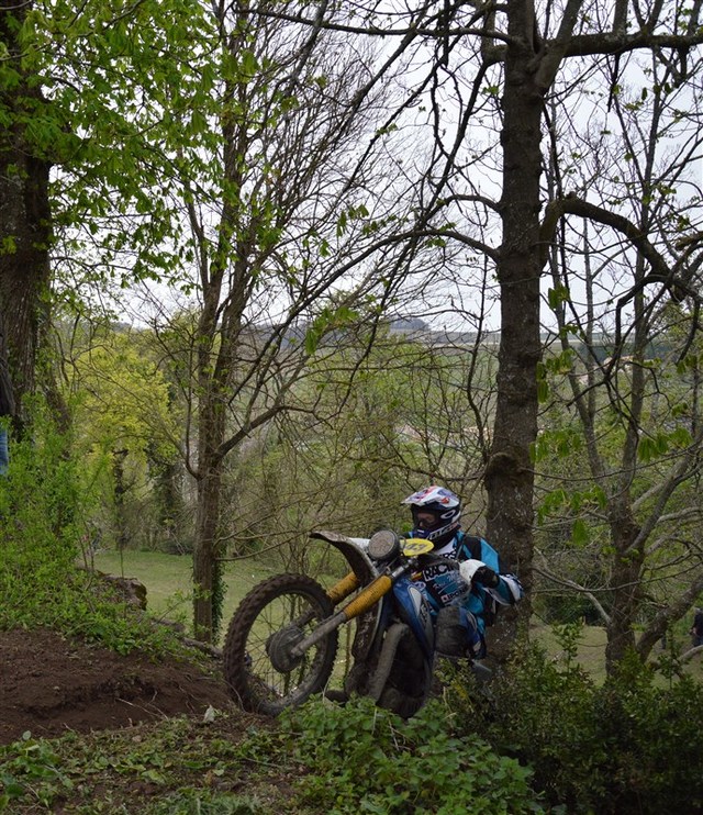 Blog de sylviebernard-art-bouteville : sylviebernard-art-bouteville, Enduro du château de Bouteville 30.03.2014