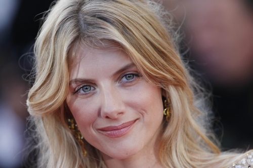 Mélanie Laurent et Cannes : "il y a quinze ans, c'était plus sympa. Moins fou. Moins à la limite du vulgaire. Plus respectueux"