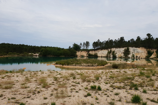 Les lacs bleus de Guizengeard