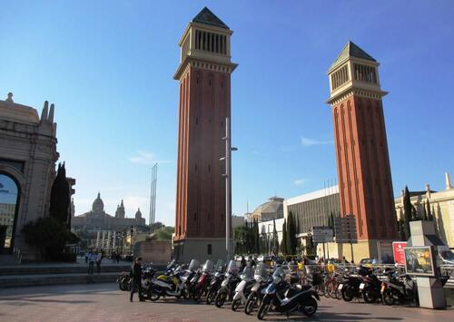Les colonnes vénitiennes place d'Espagne à Barcelone