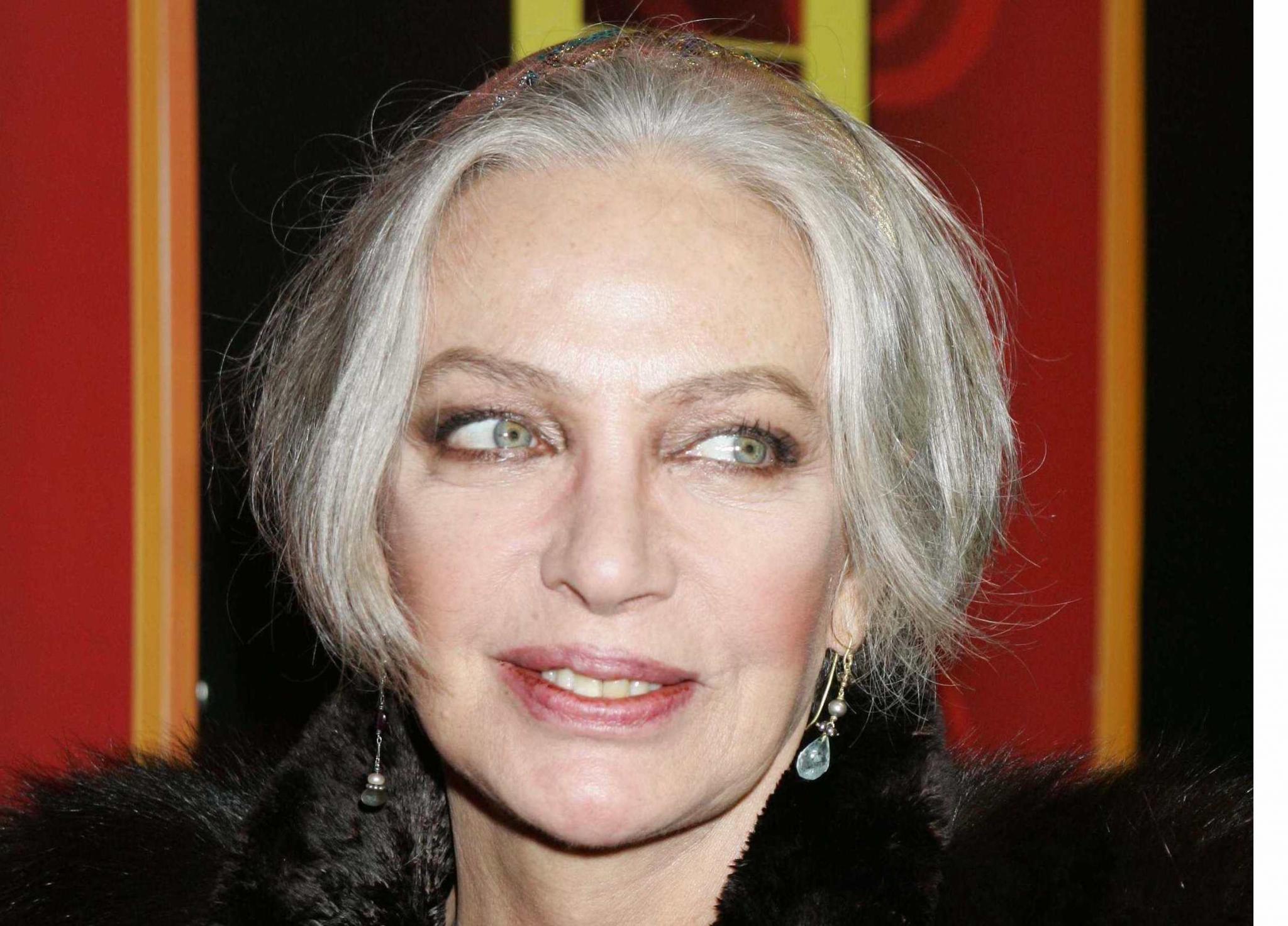 Pierre Cornette De Saint Cyr Et Marie Laforet Marie Laforêt est décédée - People Ciné News