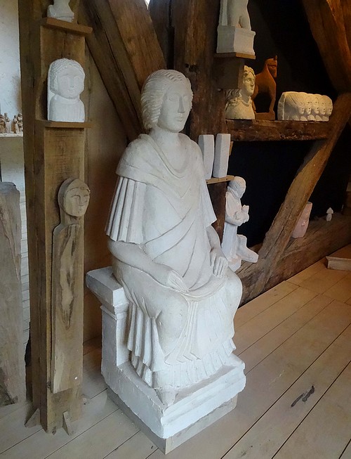 Eric de Laclos, sculpteur à Champagny...