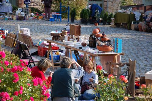 Vide Grenier du 6 septembre 2009