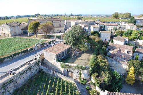 le village de st émilion