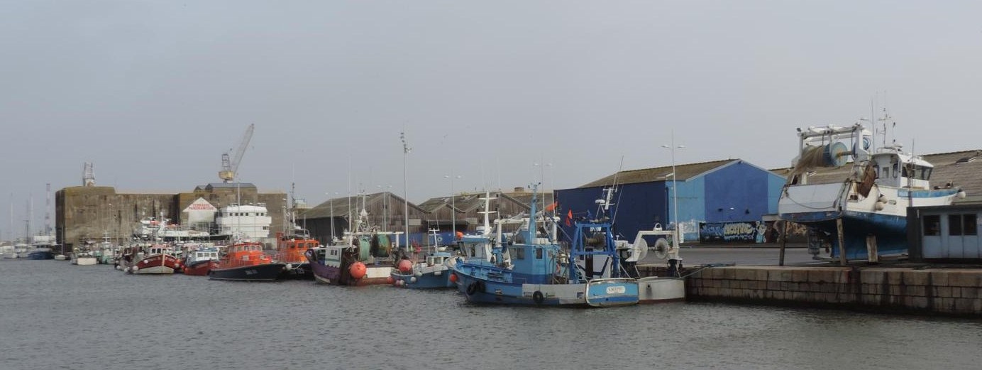 A l'abri dans le port....