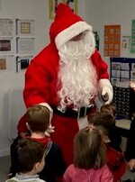 Le Père Noël est passé dans les classes!