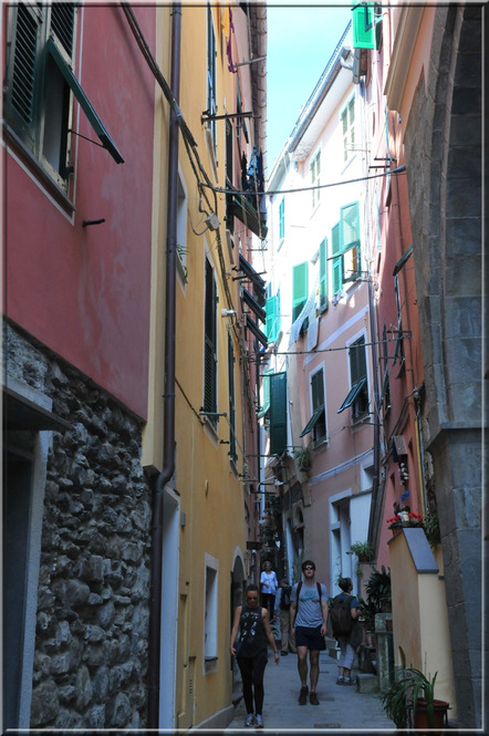 Italie, les 5 Terres : rue de Vernazza