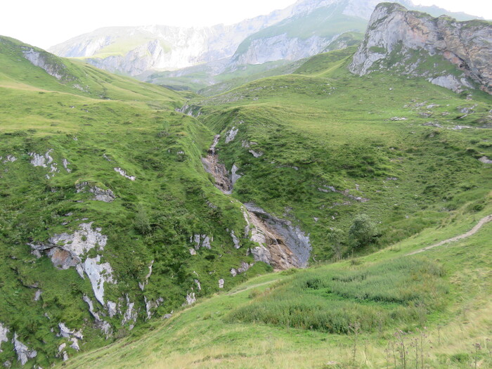Petit arrêt en bas de la vallée du Pic du Midi (fin).