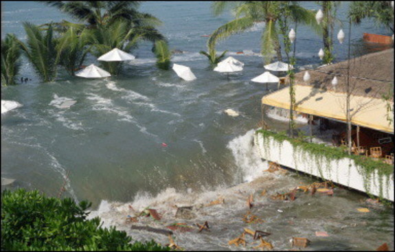 LE TSUNAMI EN THAILANDE DU 24 DECEMBRE 2004