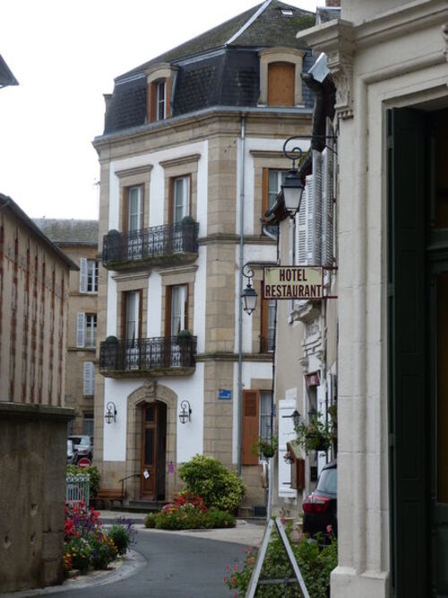 Bourbon l'Archambault  ( Allier )