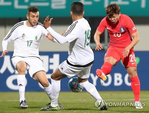 Vendredi 25.3.2016 à Seoul Amical U23 Corée du Sud-EN 2-0