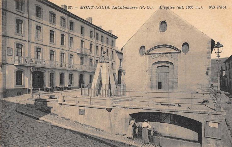 Peut être une image de 1 personne, le Panthéon et l’Arno