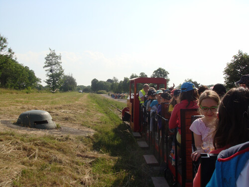 Tous en gare