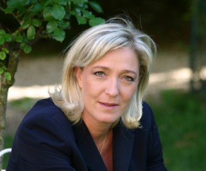 Marine Le Pen favorable au statut d'êtres sensibles pour les animaux