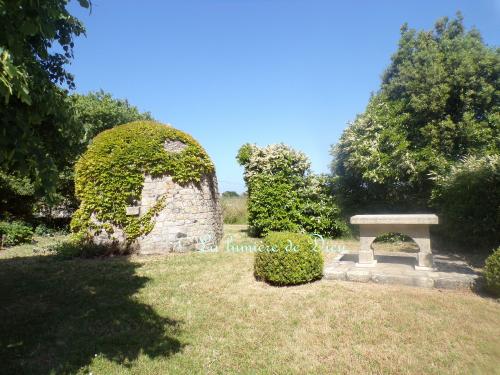 Plouharnel, la grotte du Plasker
