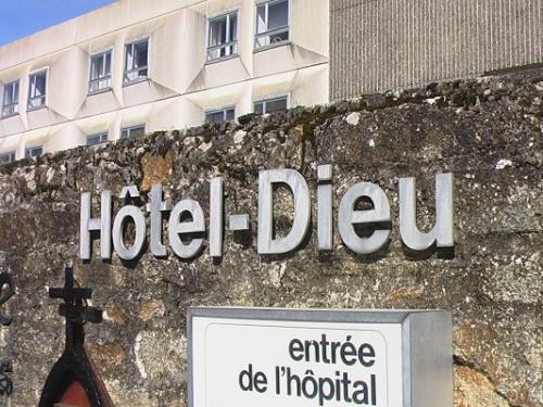 Hôtel-Dieu de Pont-l'Abbé. L'hôpital va continuer sa mue (LT.fr-28/01/2017)