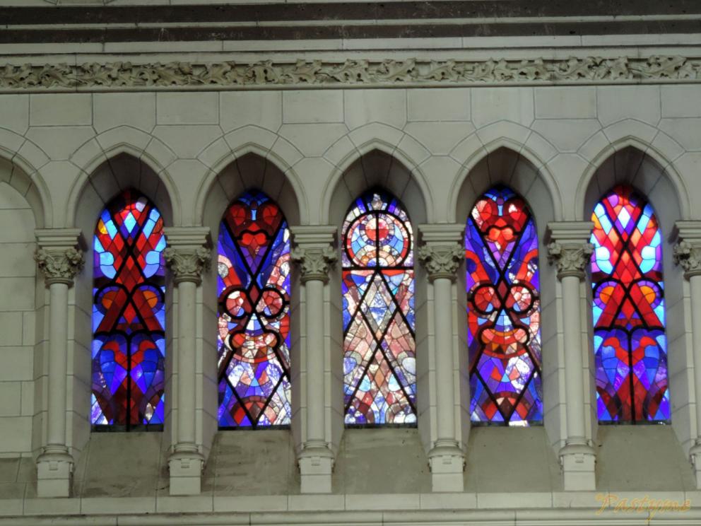 Eglise de Saint Nazaire.....intérieur