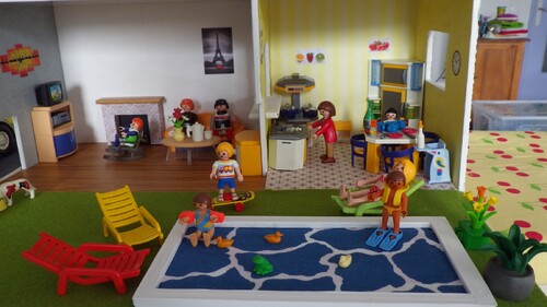 Une maison pour playmobils