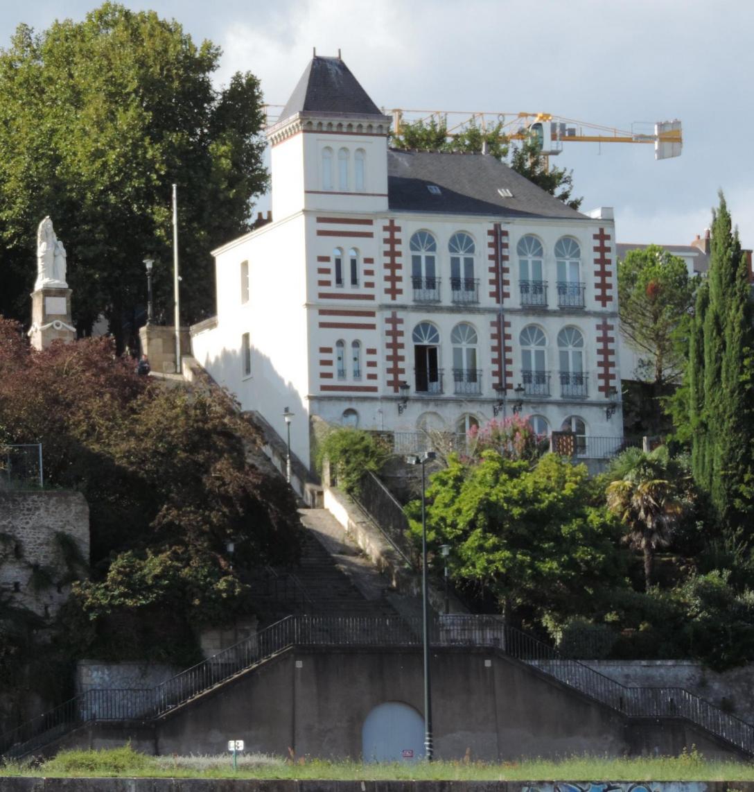 NANTES - MUSEE Jules VERNE
