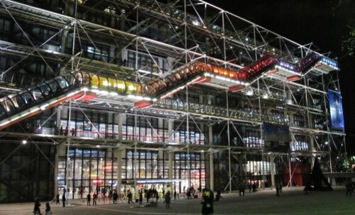 Brian McCormack sida Beaubourg extérieur nuit