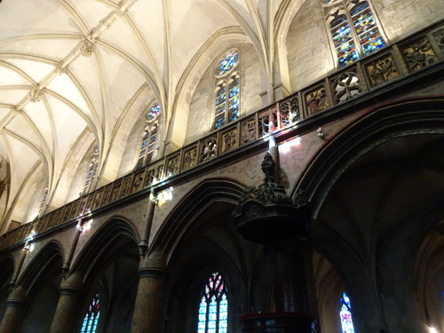 La danse macabre de la basilique de Cherbourg