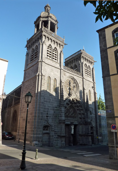 Riom - Eglise Saint Marthuret façade