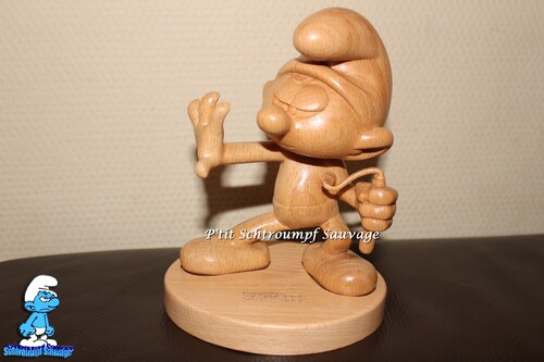 Figurine en bois Schtroumpf Kung Fu