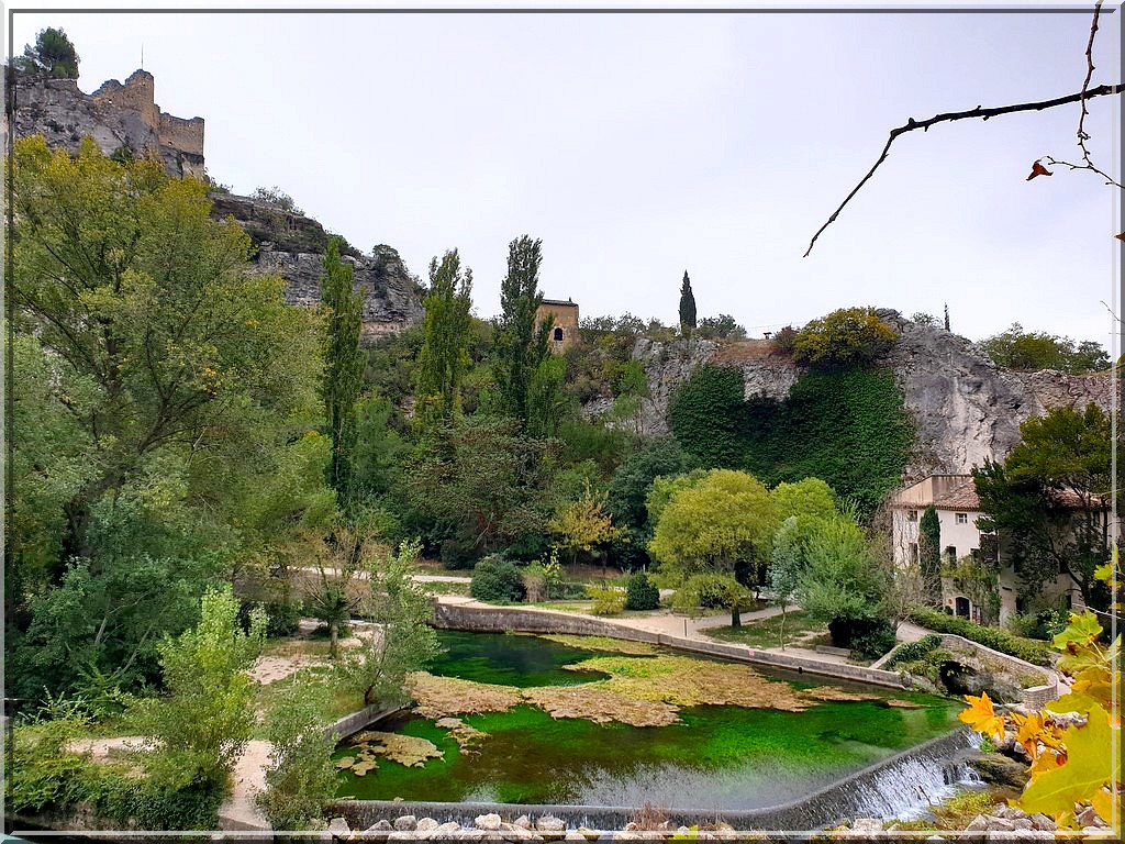 1026 - Fontaine de Vaucluse (84)