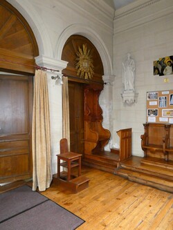 CHAPELLE NOTRE-DAME DE FIDÉLITÉ (DÎTE LALIQUE) DOUVRES-LA-DÉLIVRANDE