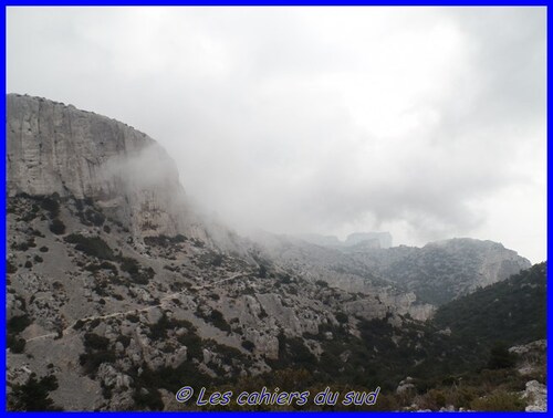 Calanques, la cheminée du Diable