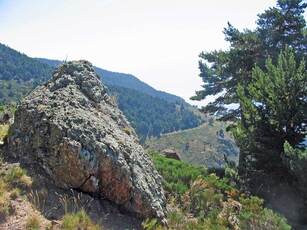 Des merveilles au pays d'Alysse - Le Tour du Coronat - 3eme jour Jujols (940 m)-Nohèdes (995 m) par le Col du Portus (1.736m) 19 kms.