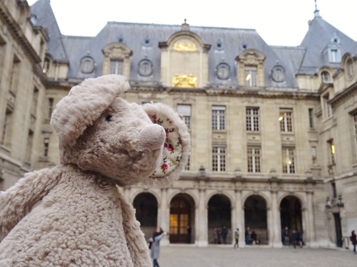 Nous sommes entrés dans la Sorbonne!