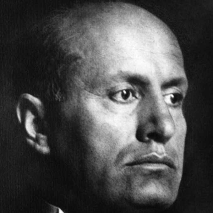 Benito Mussolini, la révolution noire