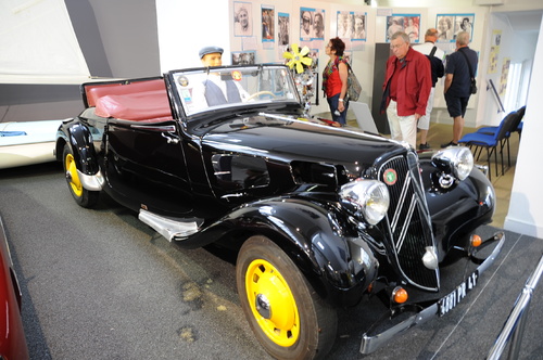 Pique - nique à Romorantin le 6 juillet 2014 avec visite du musée Matra et de son expo Citroën puis du musée de Sologne et son expo camp américain