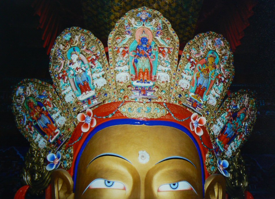 Les cinq dhyanibouddha sur http://lalitavistara.free.fr/Buddhism/Boddhisattva/Tathagata.htm