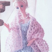 Une poupée à tricoter 30 cms -  Le Dragon des îles